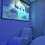 24H Du Mans, Jacuzzi Privatif, Lit Xxl, Sofa Tantra, Jardin * Ле-Ман