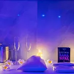 24H Du Mans, Jacuzzi Privatif, Lit Xxl, Sofa Tantra, Jardin דירה