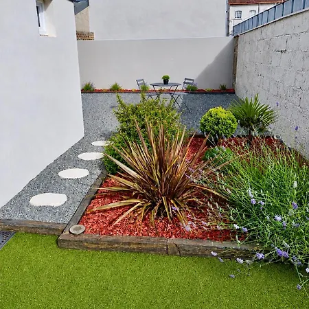 Jacuzzi Privatif, Lit Rond Xxl, Romance, Sofa Tantra, Jardin Le Mans